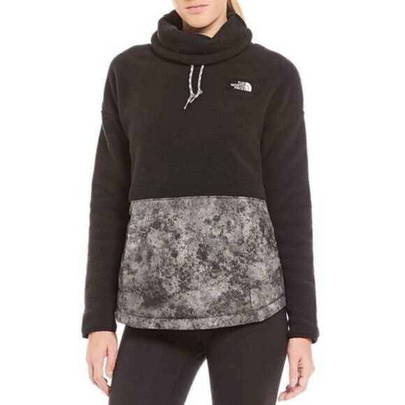 The North Face Jackets & Blazers - The North Face Riit Funnel Neck Pullover